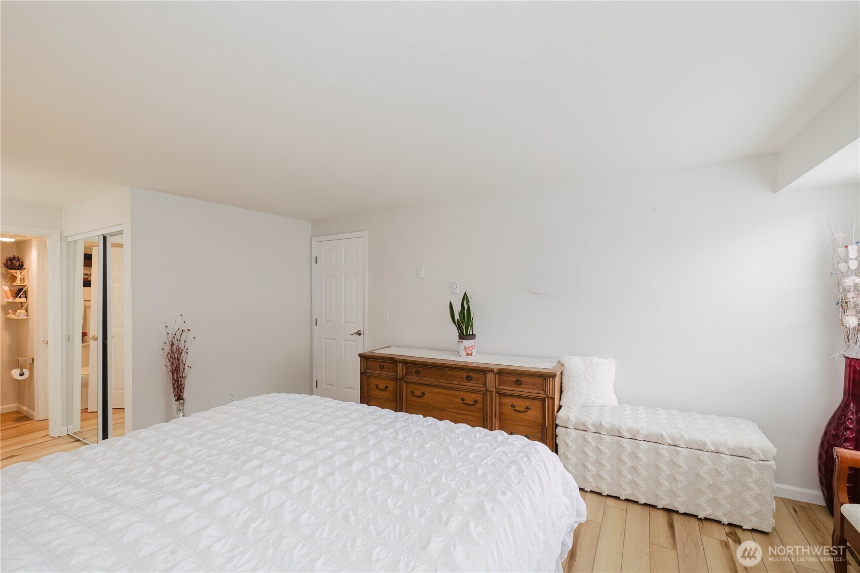 1760 W Sunn Fjord Lane Bremerton WA 98312