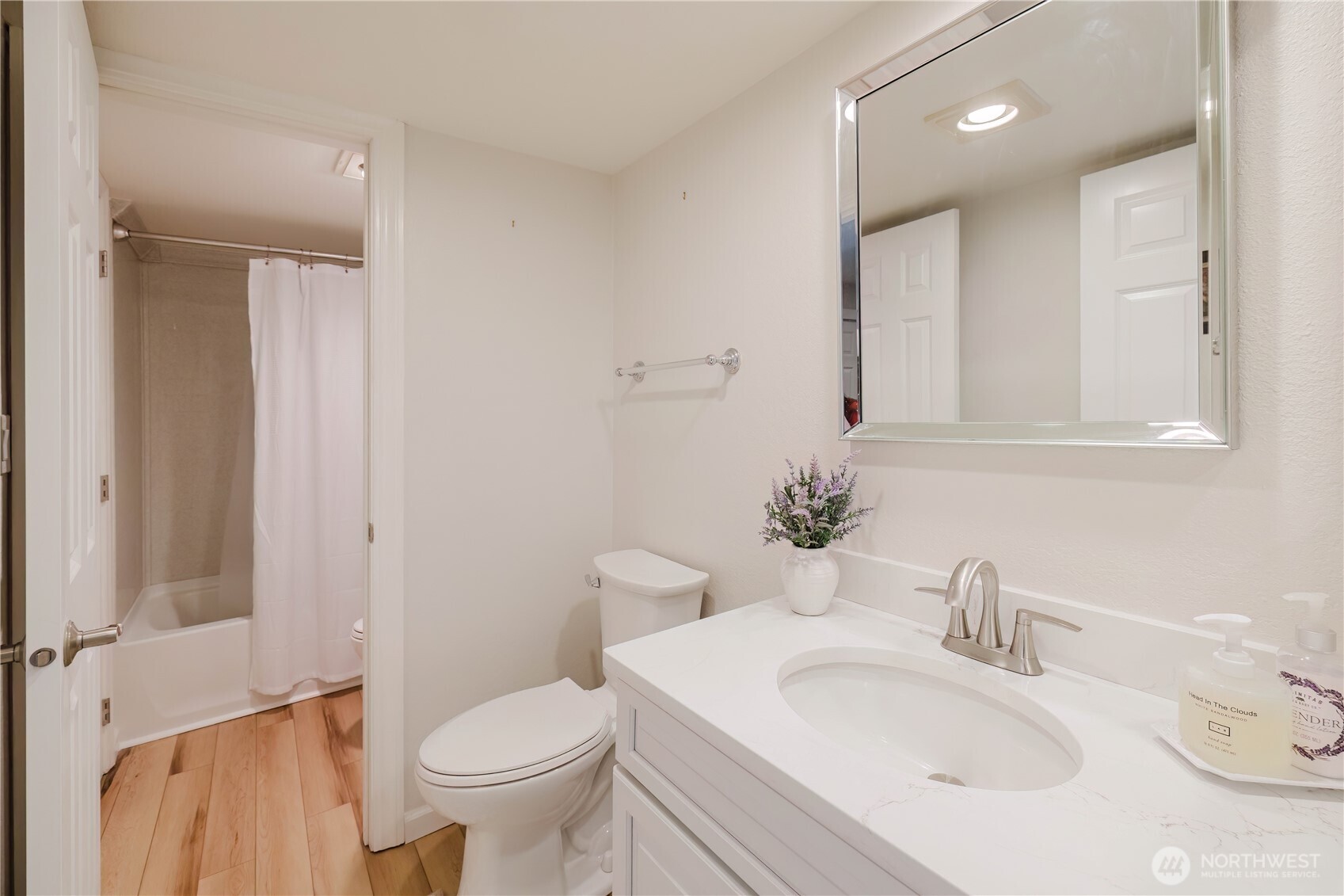 1760 W Sunn Fjord Lane Bremerton WA 98312