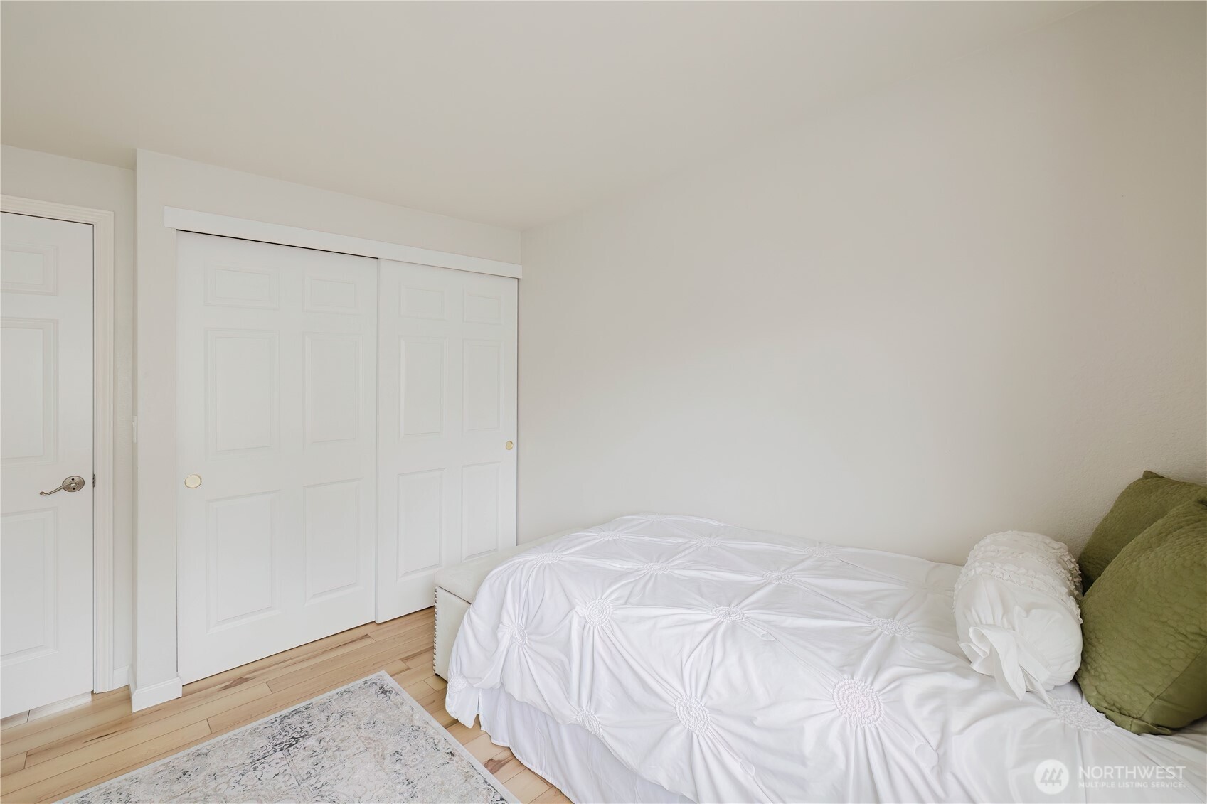 1760 W Sunn Fjord Lane Bremerton WA 98312