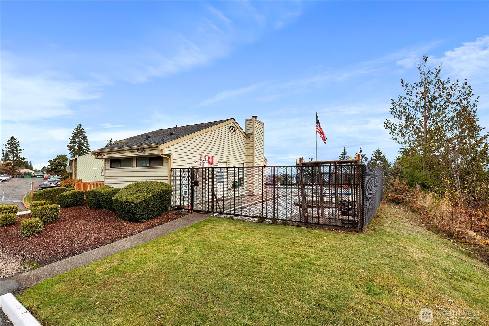 1760 W Sunn Fjord Lane Bremerton WA 98312