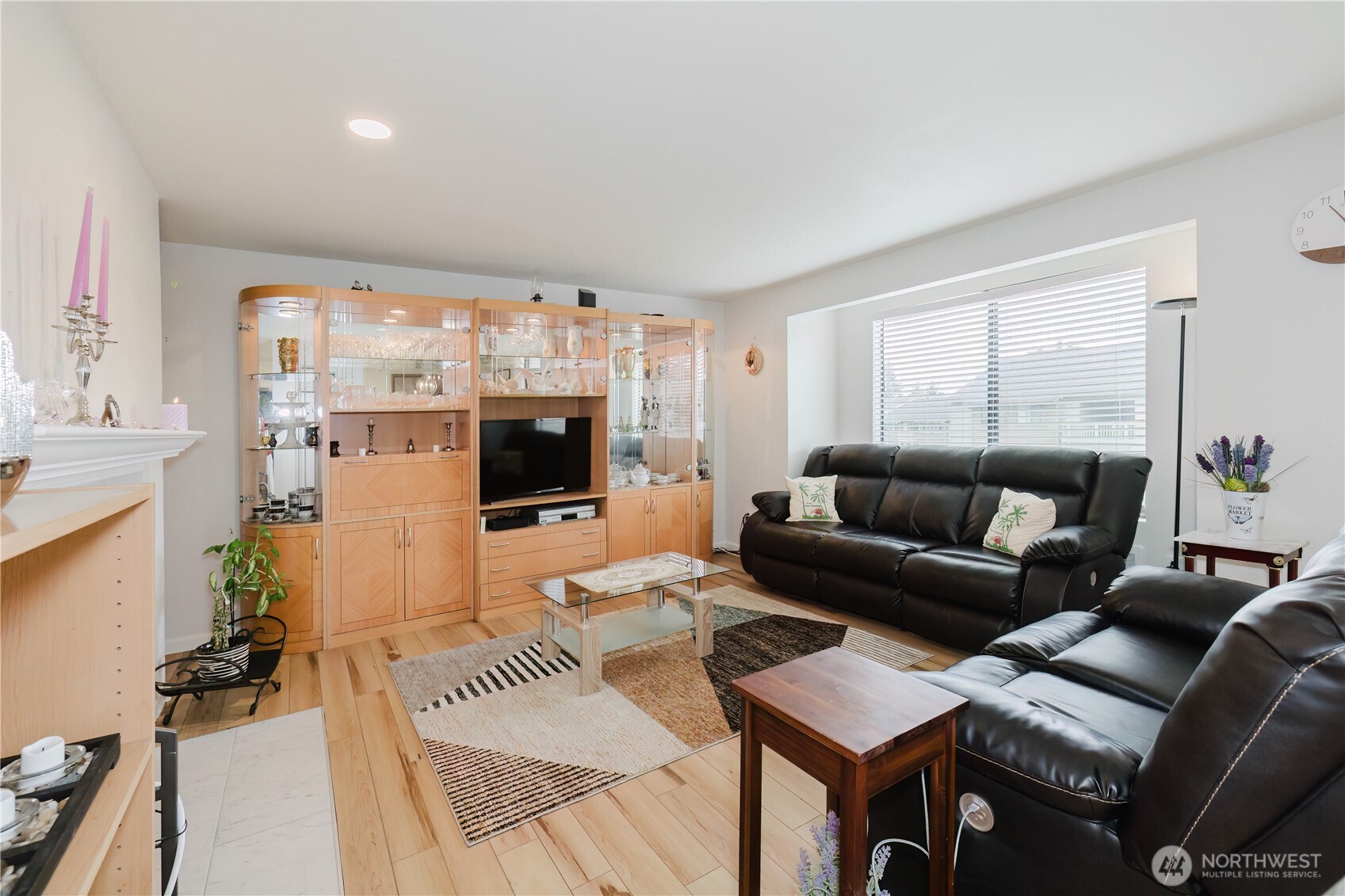 1760 W Sunn Fjord Lane Bremerton WA 98312