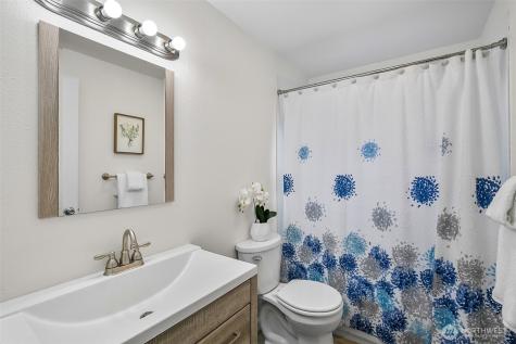 8526 8th Avenue W Everett WA 98204