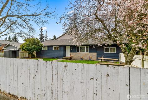 8526 8th Avenue W Everett WA 98204