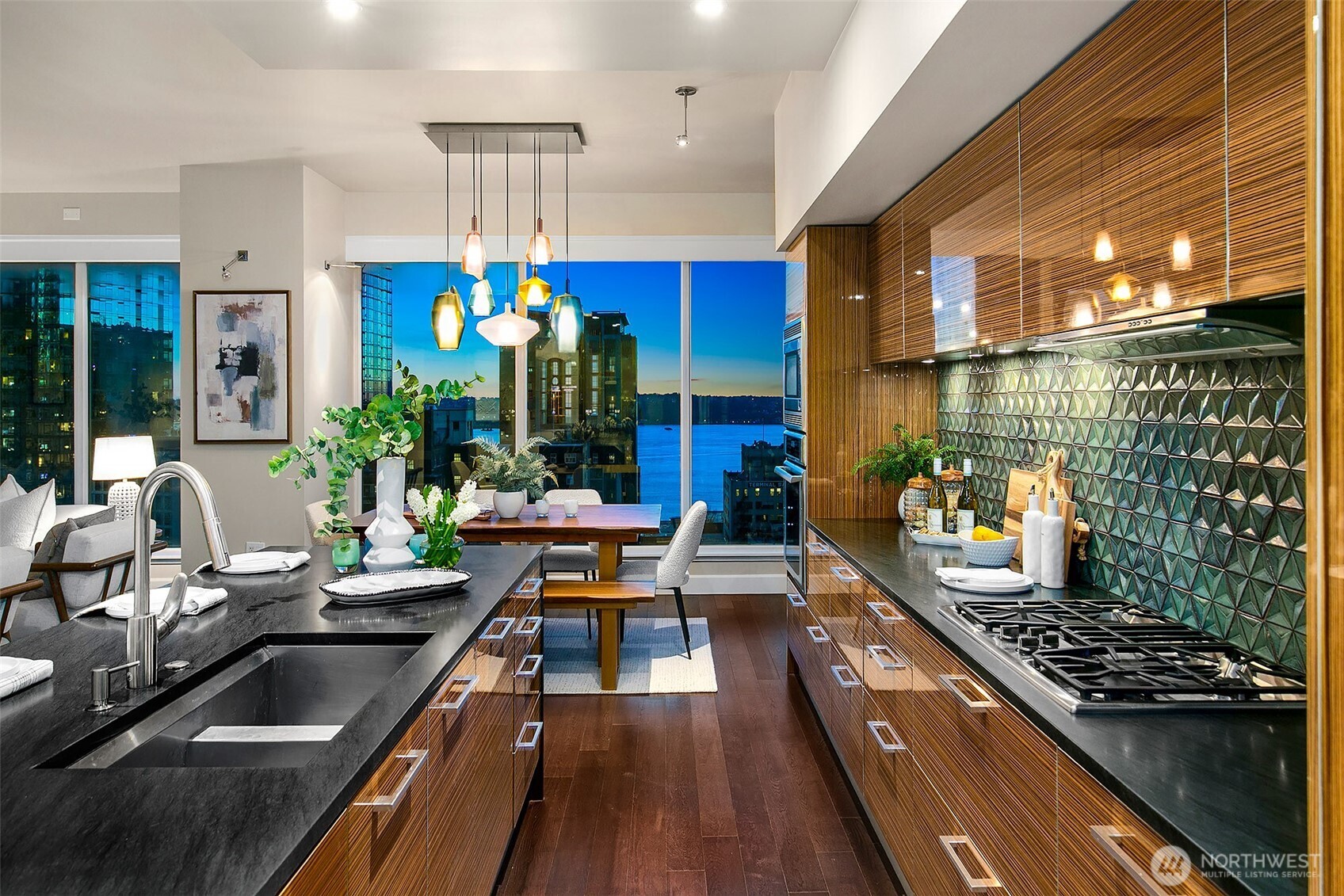 1920 4th Avenue Seattle WA 98101