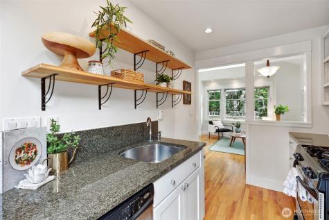 1601 22nd Avenue Seattle WA 98122