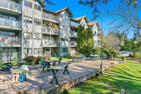 19428 Aurora Avenue N Shoreline WA 98133
