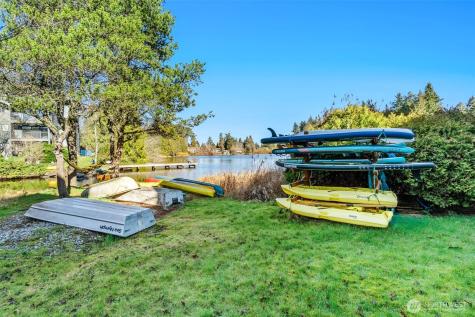 19428 Aurora Avenue N Shoreline WA 98133