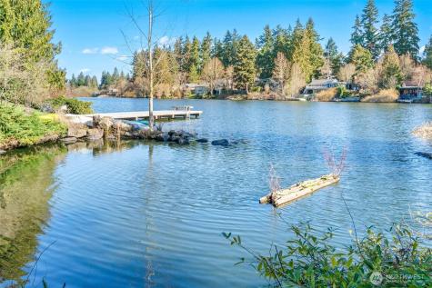 19428 Aurora Avenue N Shoreline WA 98133