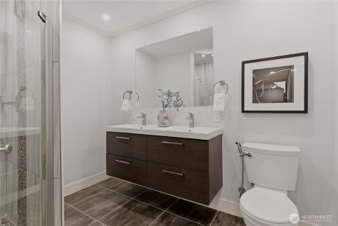 9201 NE Juanita Drive Kirkland WA 98034