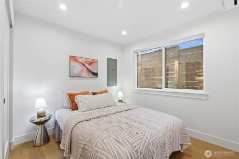 11733 Durland Avenue NE Seattle WA 98125