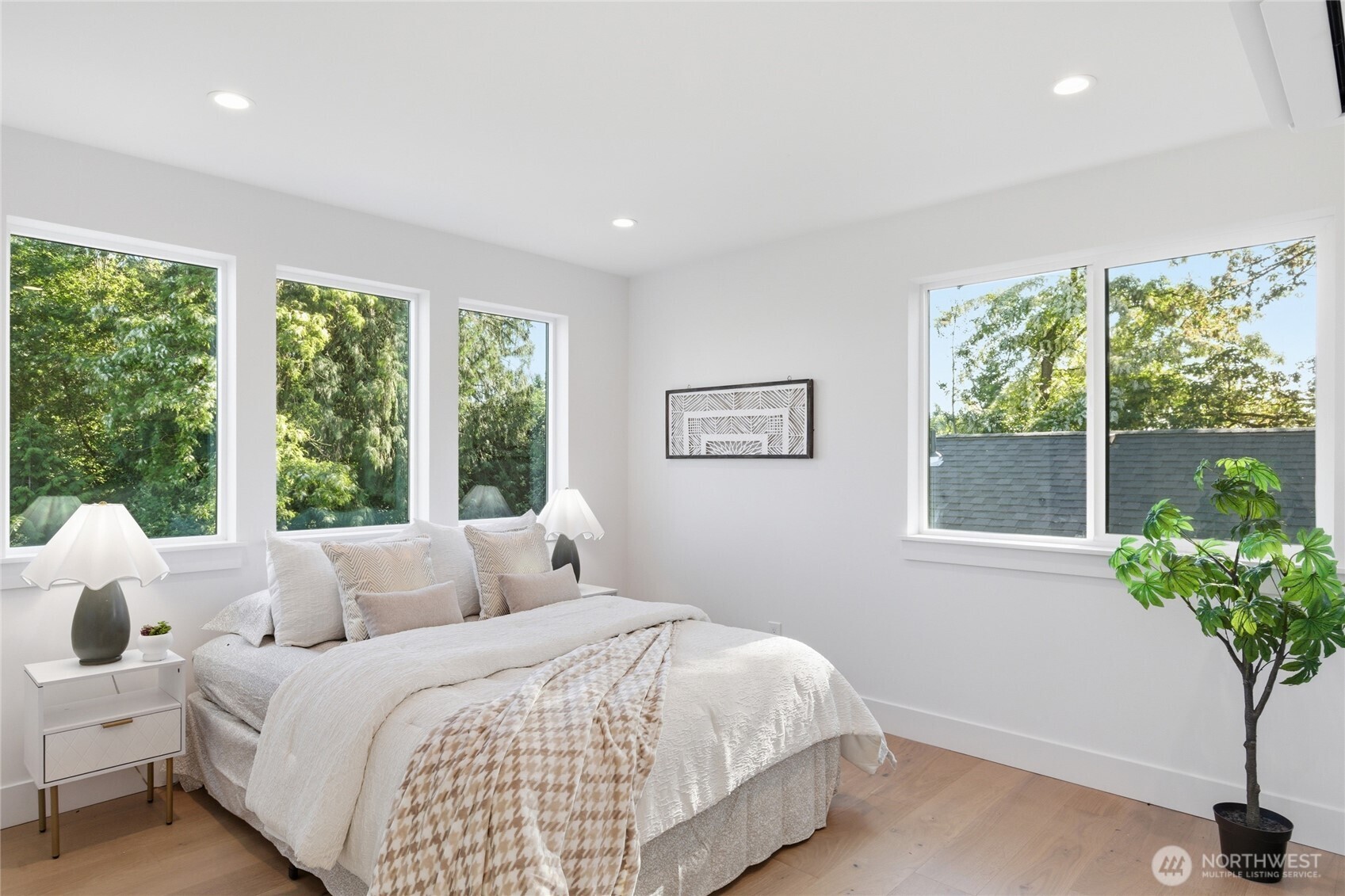 11733 Durland Avenue NE Seattle WA 98125