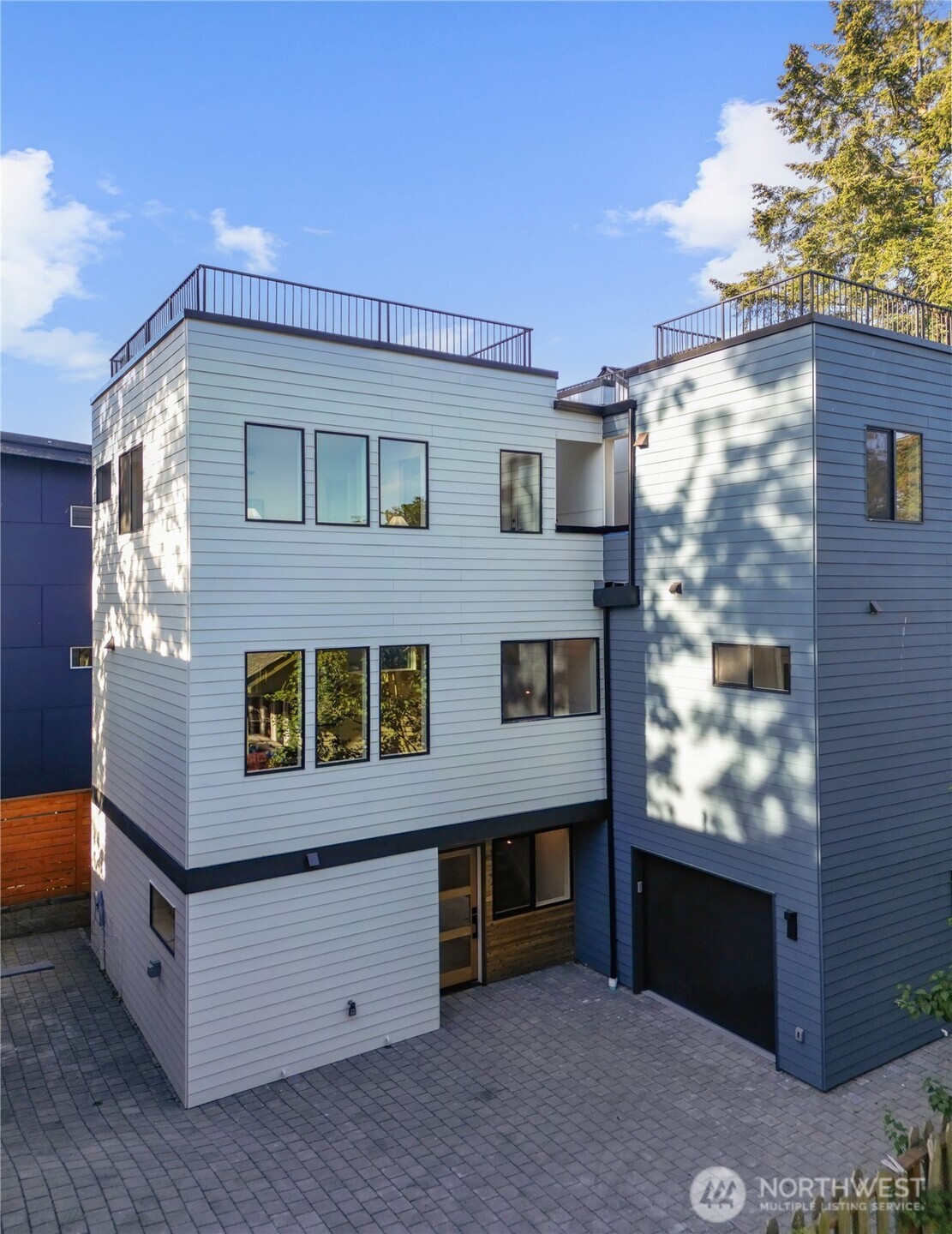 11733 Durland Avenue NE Seattle WA 98125