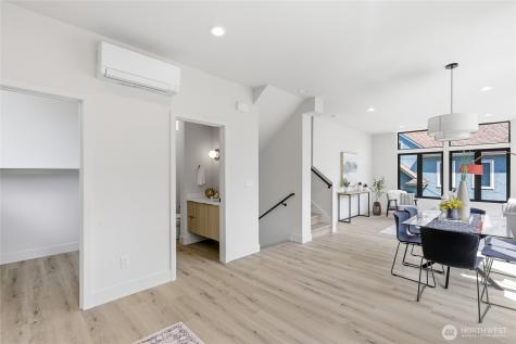 326 NW 80th Street Seattle WA 98117