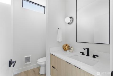 326 NW 80th Street Seattle WA 98117