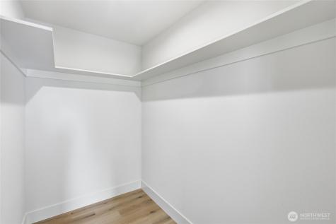 326 NW 80th Street Seattle WA 98117