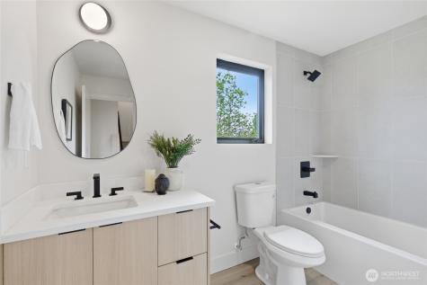 326 NW 80th Street Seattle WA 98117