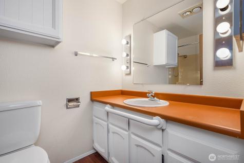 2210 NE 92nd Street Seattle WA 98115