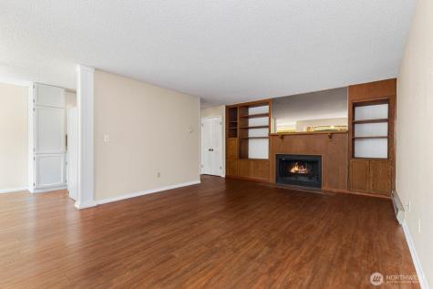 2210 NE 92nd Street Seattle WA 98115