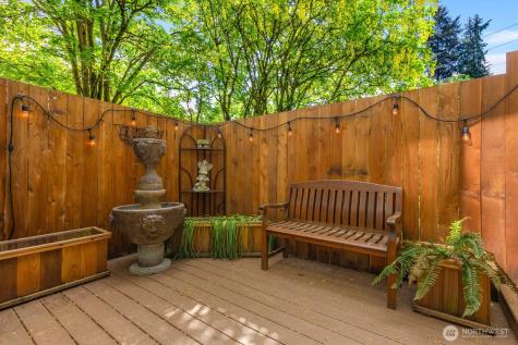 2210 NE 92nd Street Seattle WA 98115