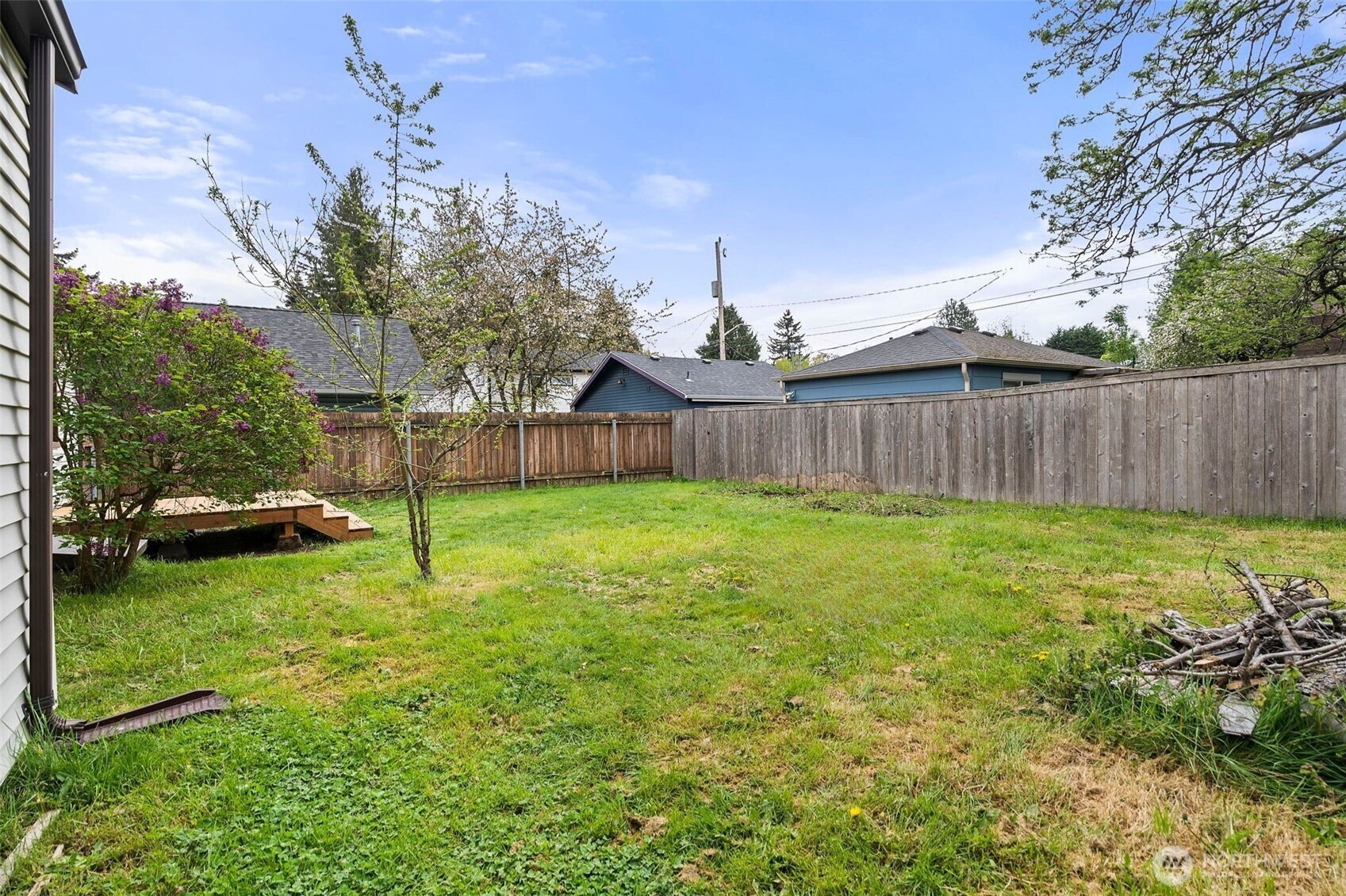 9747 Evanston Ave N Seattle WA 98103