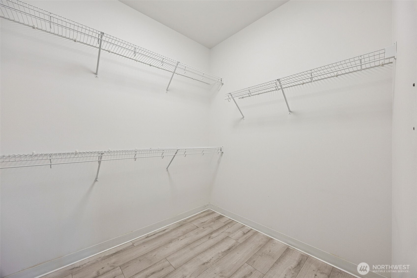 1736 10th Avenue NE Issaquah WA 98029