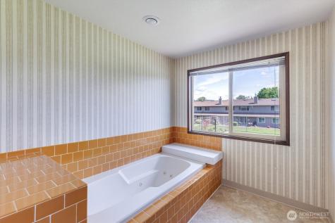 605 Peardale Lane Longview WA 98632