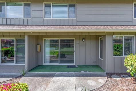 605 Peardale Lane Longview WA 98632
