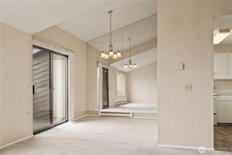 1319 S Puget Drive Renton WA 98055
