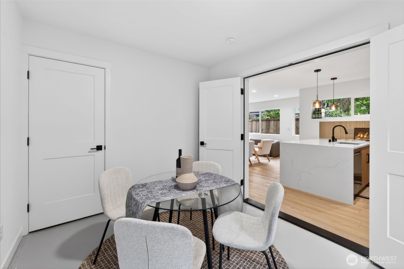 8510 15th Avenue NE Seattle WA 98115