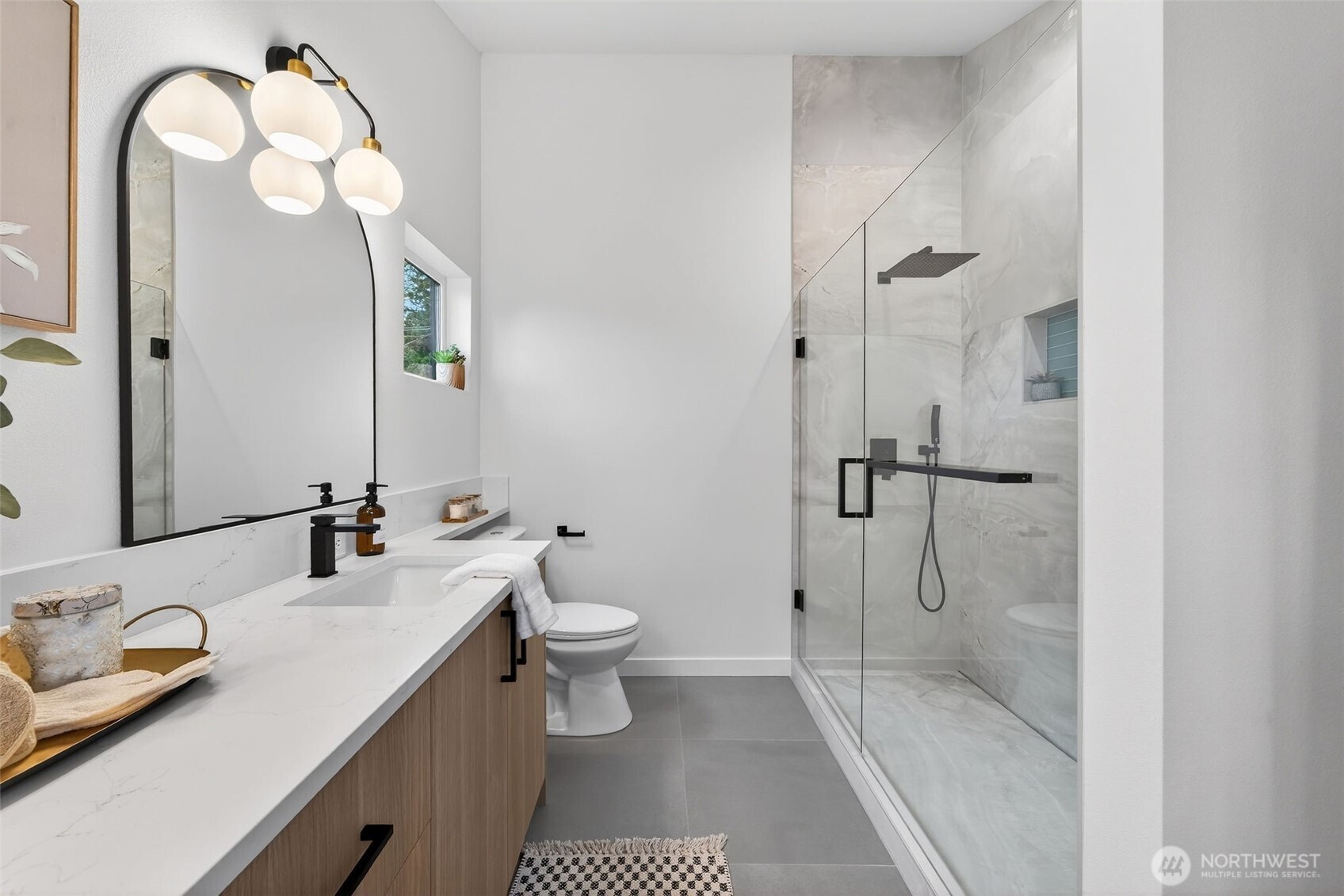 8510 15th Avenue NE Seattle WA 98115