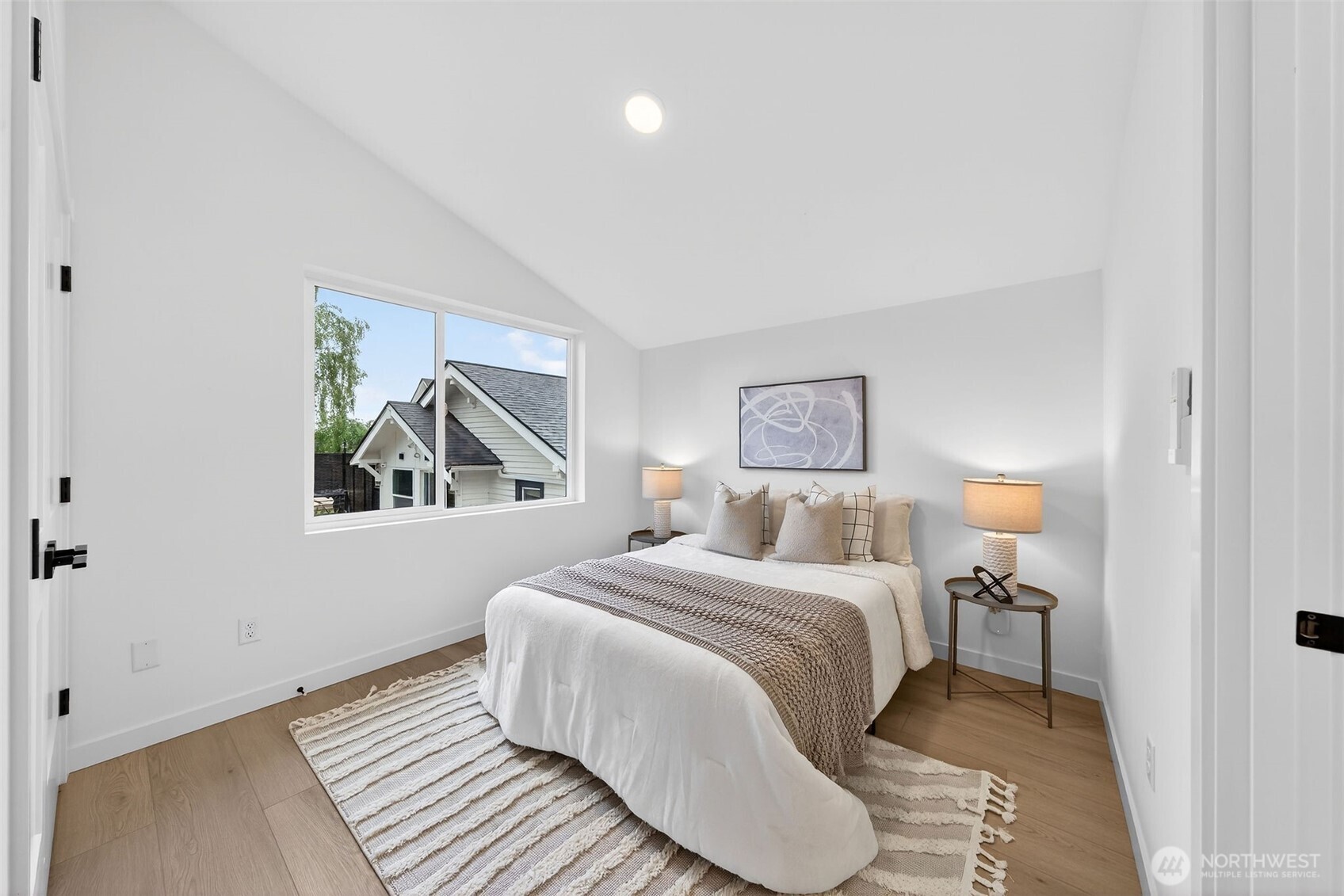 8510 15th Avenue NE Seattle WA 98115