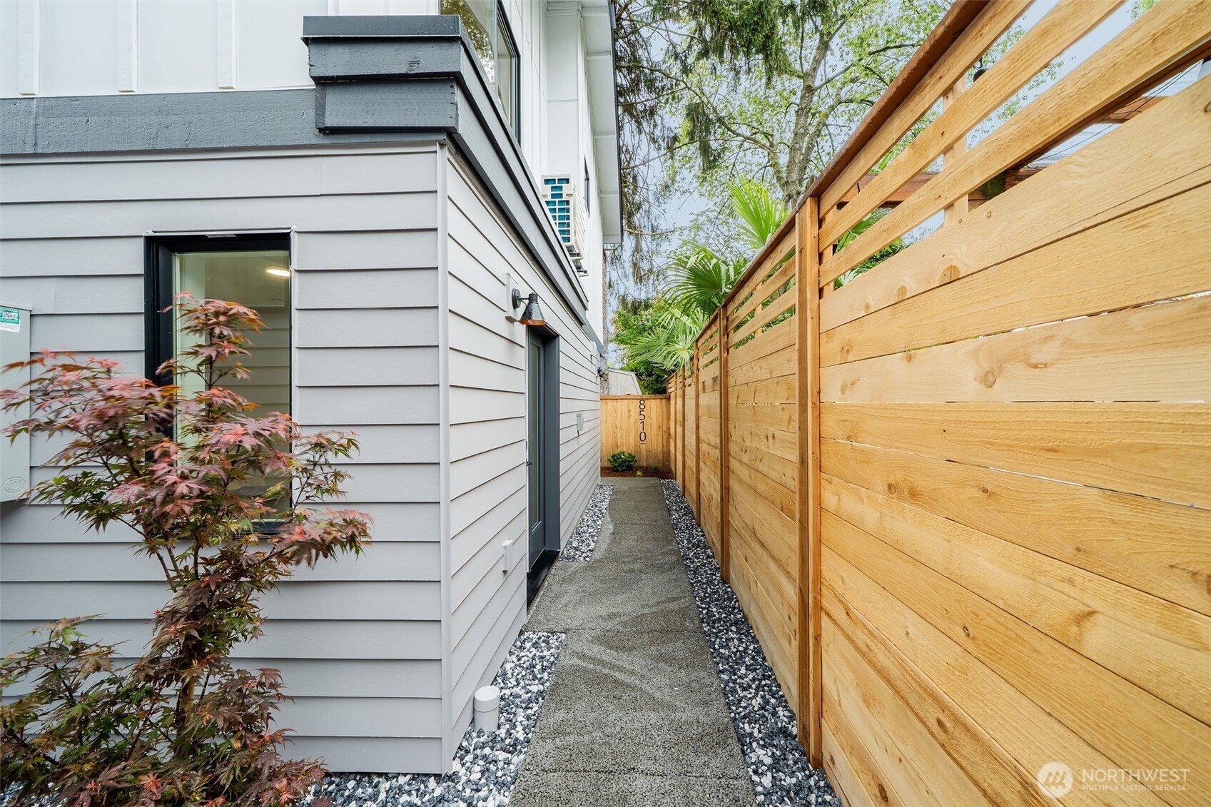 8510 15th Avenue NE Seattle WA 98115
