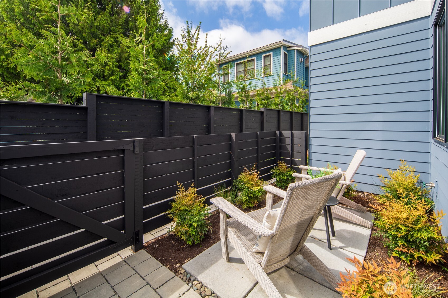 713 N 70th Street Seattle WA 98103