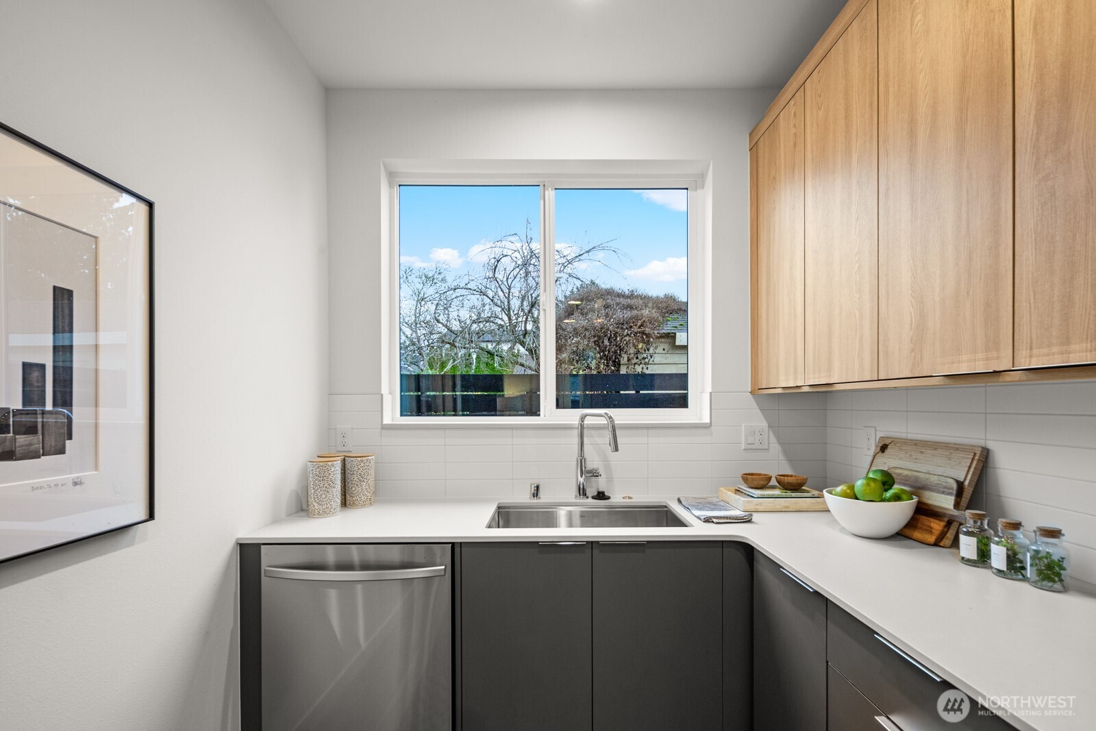 713 N 70th Street Seattle WA 98103