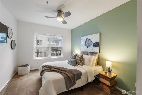3221 SW Avalon Way Seattle WA 98126