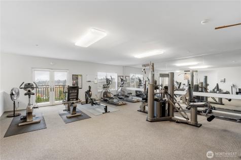 3221 SW Avalon Way Seattle WA 98126