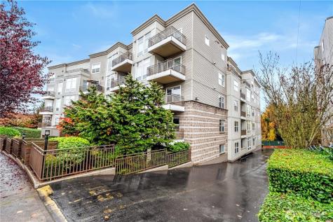 3221 SW Avalon Way Seattle WA 98126