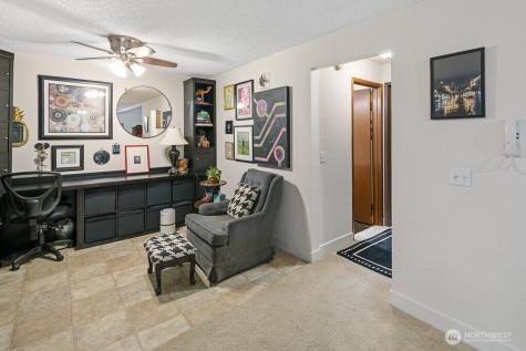 9710 Greenwood Avenue N Seattle WA 98103