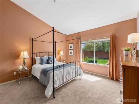 22024 43rd Avenue S Kent WA 98032