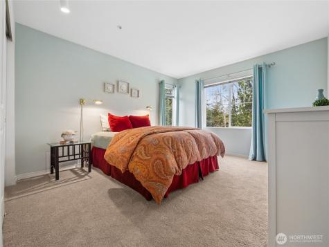 22024 43rd Avenue S Kent WA 98032