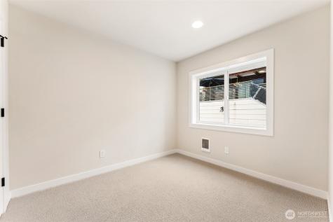 3449 California Avenue SW Seattle WA 98116