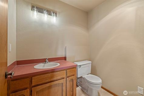 651 SE Bayshore Oak Harbor WA 98277