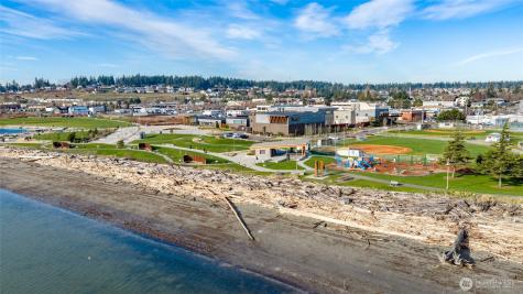 651 SE Bayshore Oak Harbor WA 98277