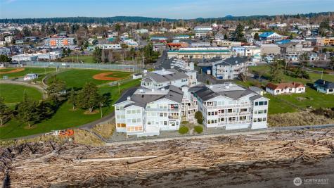 651 SE Bayshore Oak Harbor WA 98277