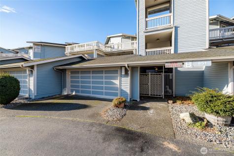 651 SE Bayshore Oak Harbor WA 98277