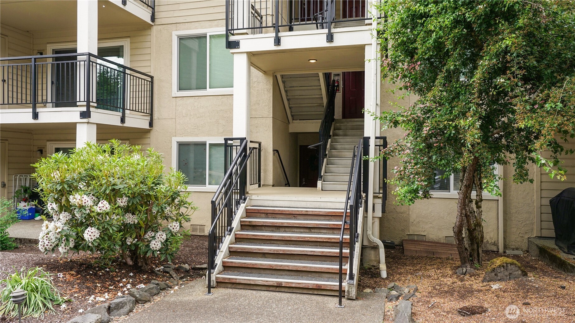 13616 NE 7th Street Bellevue WA 98005