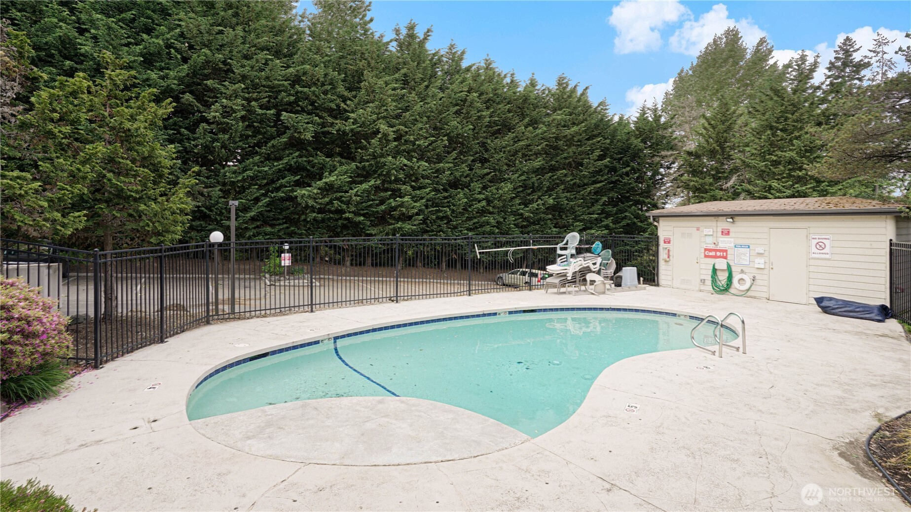 13616 NE 7th Street Bellevue WA 98005