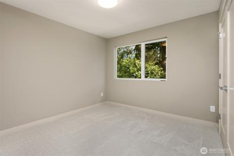 12249 NE 66th Street Kirkland WA 98033