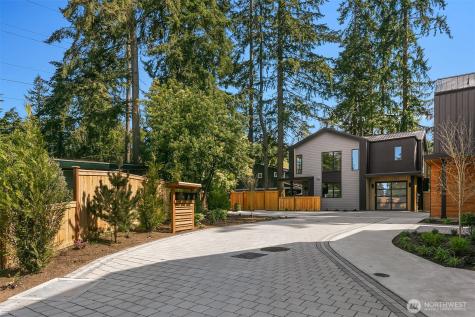 12249 NE 66th Street Kirkland WA 98033