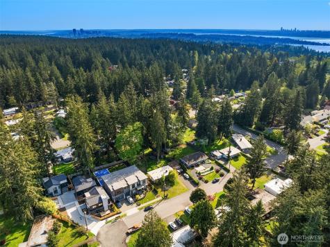 12249 NE 66th Street Kirkland WA 98033